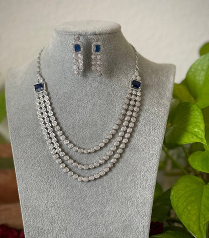 White gold necklace set